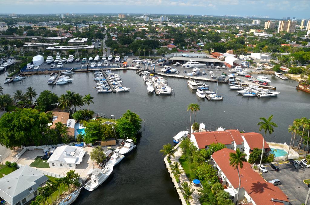 Riviera Apartments At Marina & Tower Miami Eksteriør billede